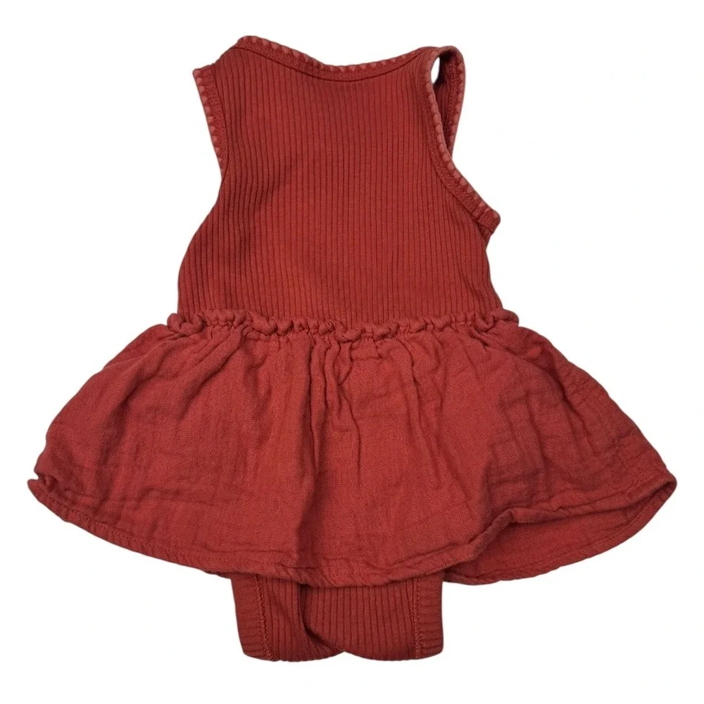Old Navy Baby Dress Bodysuit 0-3M Ruffle Bottom Romper Burnt Orange 306‎